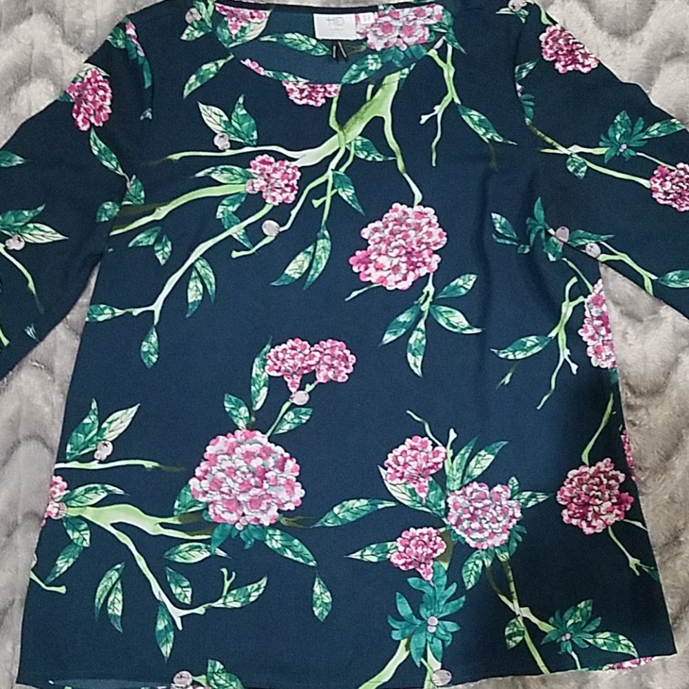 Anthropologie HD in Paris Green Pink Floral Top 8 - Picture 2 of 5